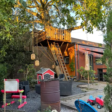 Кемпинг Tiny House Le Poulailler *